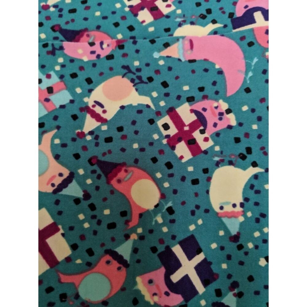 LuLaRoe Birthday Leggings - One Size - EUC